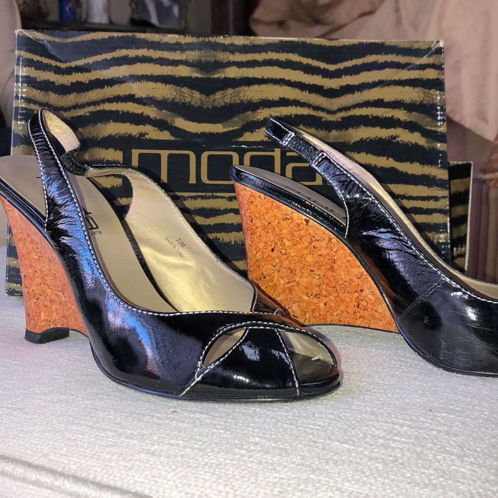 Hestia Black Tumbled Patent heels